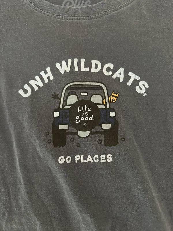 Life is Good University of New Hampshire T shirt - Image 2