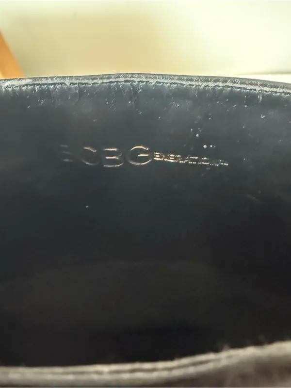 BCBGeneration BG-DISHY" Knee-high Black Leather Stiletto Boots Size 6M - Image 6