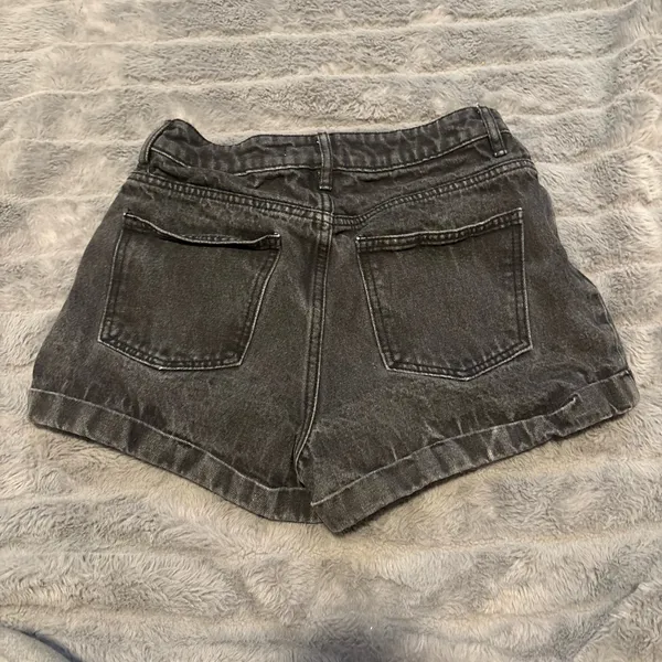 PacSun Black Denim Mom Short High Rise Size 25 - Image 2