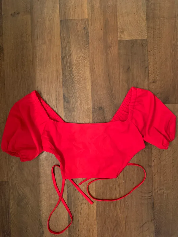 Red Off The Shoulder Cropped Shirt - Image 2