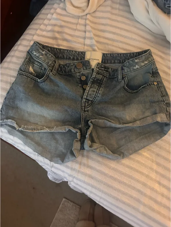 One Teaspoon Denim Shorts - Image 2