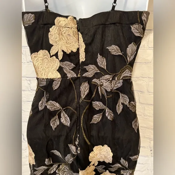 Lulus Elston Black Floral Embroidered Bodycon Dress Size Small - Image 4