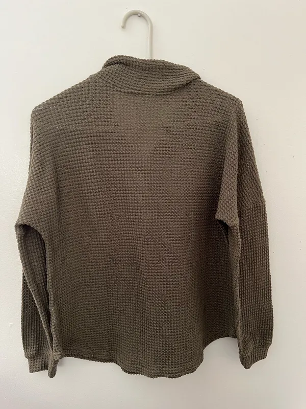 Women’s Green Knitted Sweater - Image 2