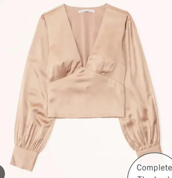 Abercrombie NWT Crop Top - Image 4