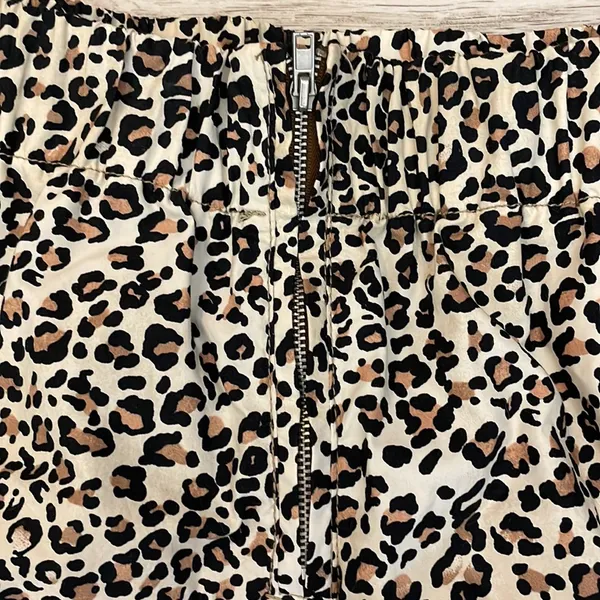 Urban Outfitters Leopard Print Elastic Waist Zip Front Straight Leg Pants XS - Image 5