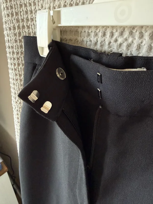 Abercrombie Black Flare High Rise Pants - Image 3