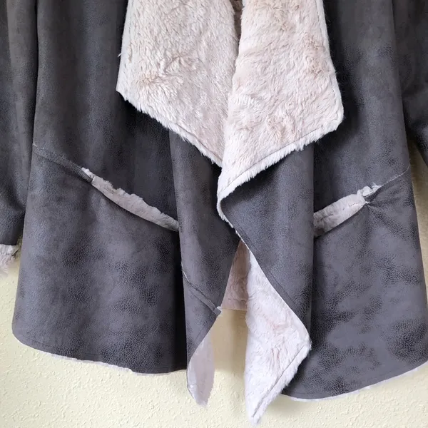 Faux shearling fur sueded cascading draped jacket S - Image 3