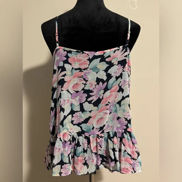 EUC Abercrombie & Fitch Black Spaghetti Strap Floral Peplum Tank size large - Image 5