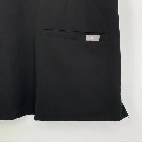 FIGS Casma Three Pocket Scrub Top Black S - Image 3