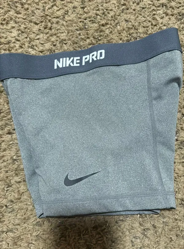 Nike Spandex Shorts - Image 6