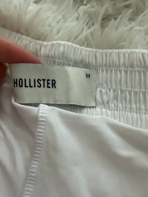 Hollister skirt - Image 2
