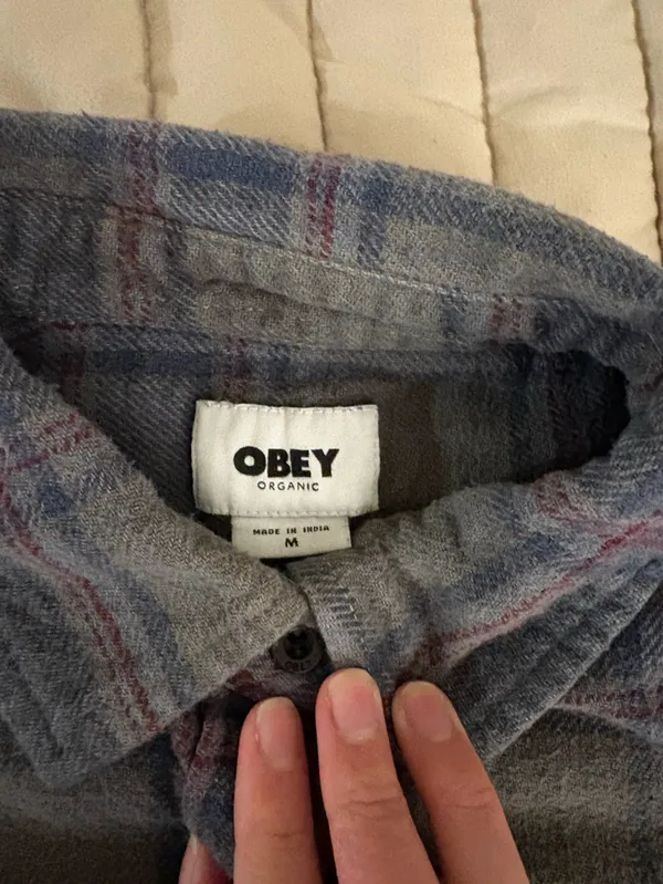 Obey Women’s Blue and Gray Plaid Cropped Boxy Shirt - Image 2