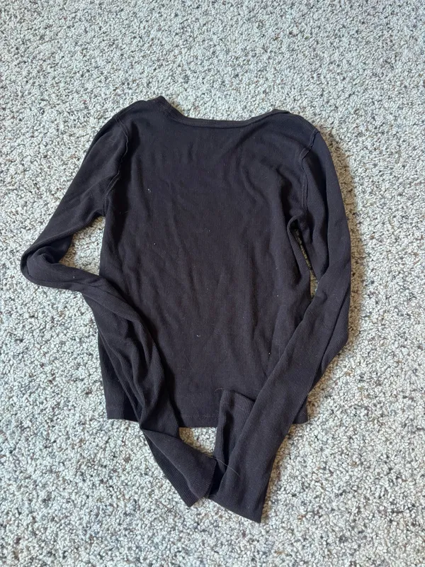 hollister long sleeve  - Image 3