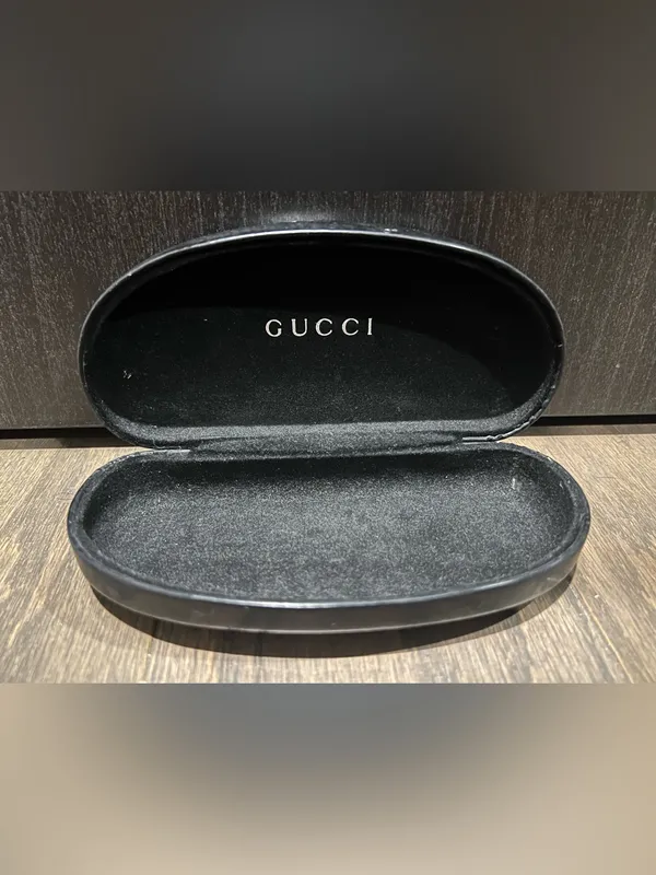 Authentic Gucci Black Hard Shell Clamshell Sunglasses Eyeglasses Case - Image 2