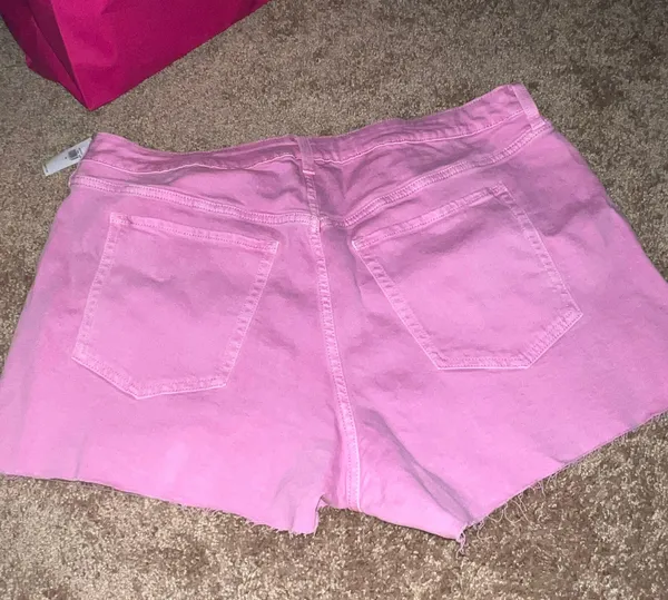 Old Navy Shorts - Image 2