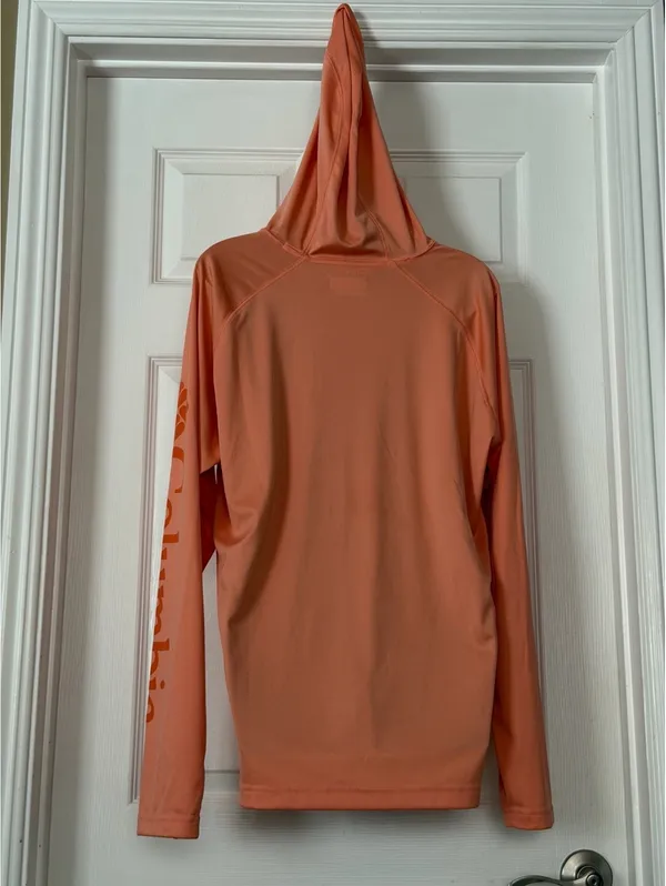 Columbia Omni-Shade peach hooded long sleeve top - Image 6