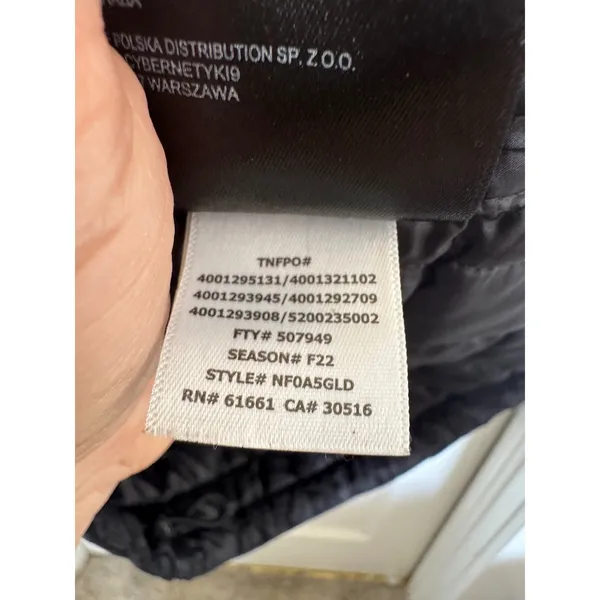 The North Face women's Thermoball Eco black puffer jacket size small - Image 7