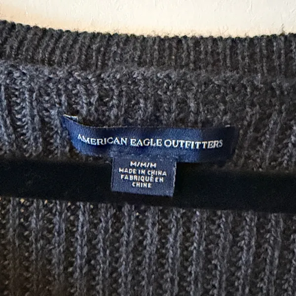 American Eagle Outfitters Charcoal Sweater - Image 3