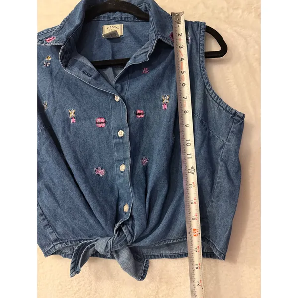Wrangler Women Vintage Sleeveless Denim Butterfly Embroidered Tie Front Top‎ L - Image 6