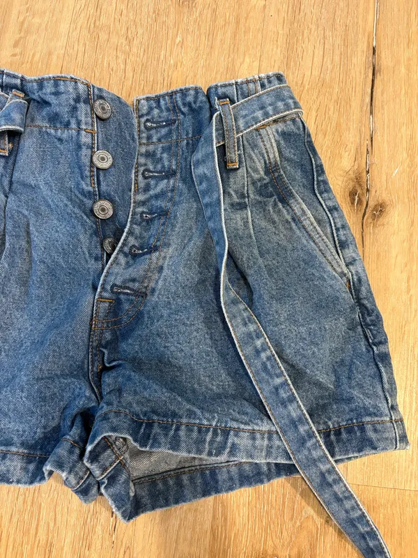 Abercrombie and Fitch Paperbag Tie Denim Jean Shorts - Image 4