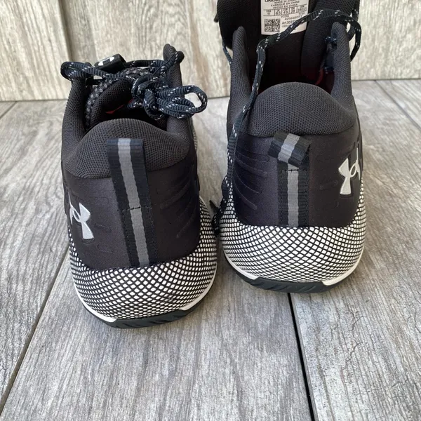 Under Armour Block City Black &White Women’s Size 11 - Image 2