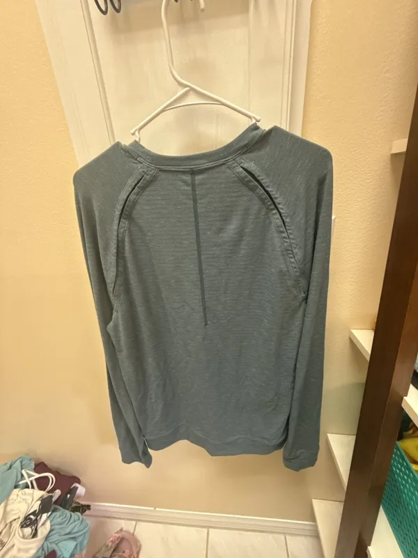Lululemon Engineered Warmth Long-Sleeve Crewneck Pullover - Image 3
