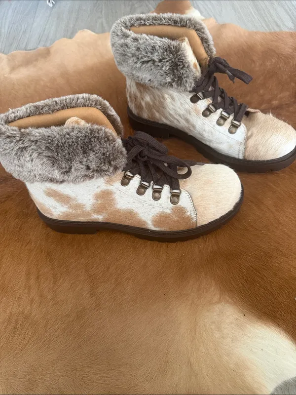 $110 Myra beaver turbulent combat boots 8 Tan - Image 3