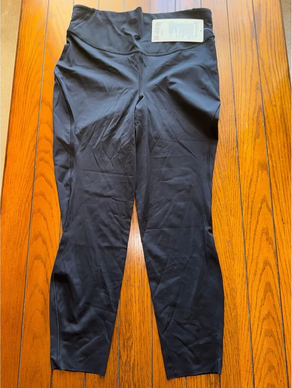 Lululemon Base Pace High Rise Tight 25” Black Size 12 NWT - Image 2
