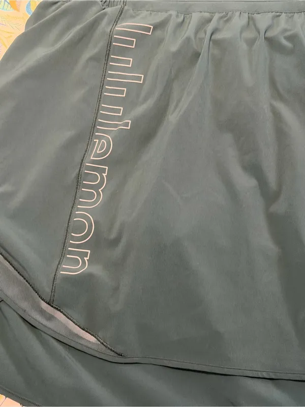 Special edition lululemon skort size 14 - Image 2