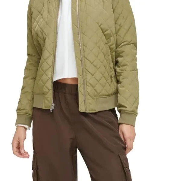 NWT Levi's Women's Diamond Quilted Bomber Jacket Olive Tree Small - Image 4