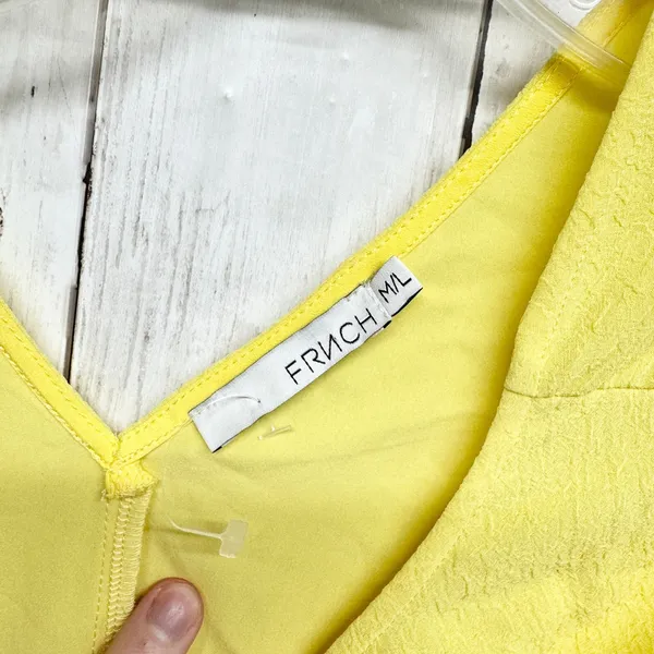 Frnch Dress Women Size M/L Yellow Crepe Round Neck‎ Short Sleeve Shift Mini Sun - Image 5