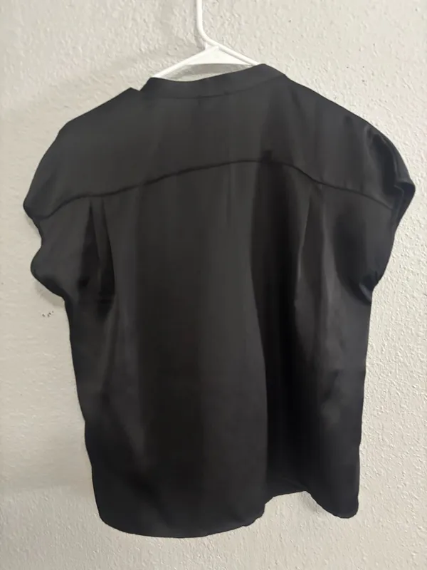 satin v neck blouse Black - Image 2