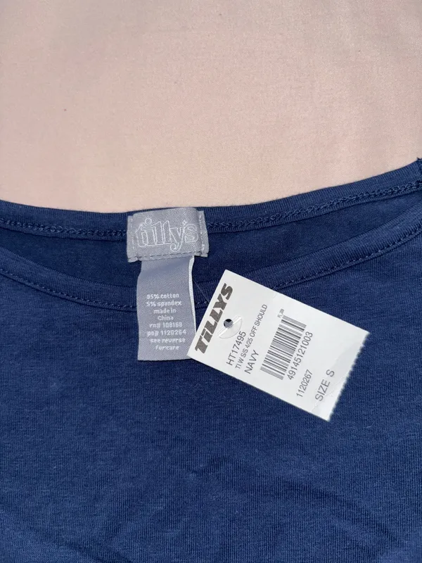 Tillys Crop Top - Image 2