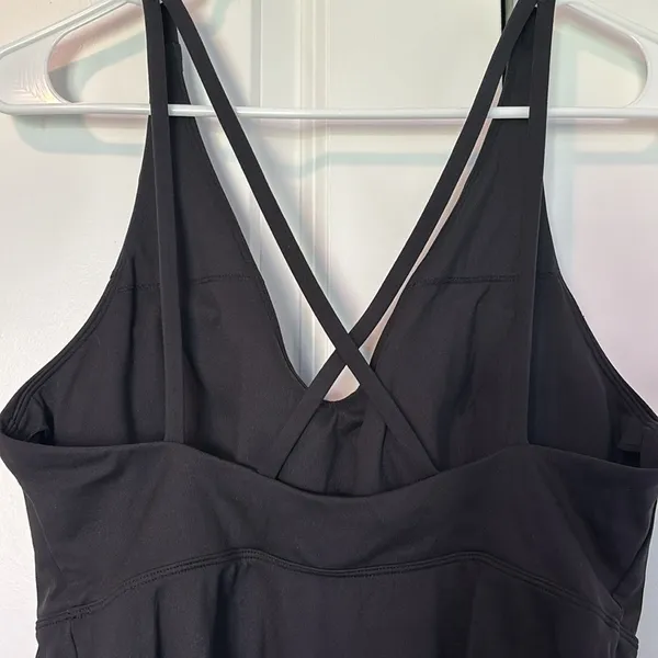 Halara straps back dress. NWT - Image 3