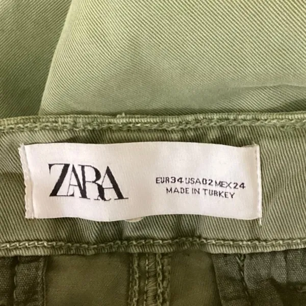 Zara Women's Green High Rise Cuff Hem Tapered Relaxed Ankle Cargo Pants Size 2 - Image 4