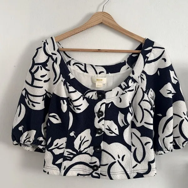 Maeve by anthology Blue and White Puff Sleeve Blouse EUC - Image 2