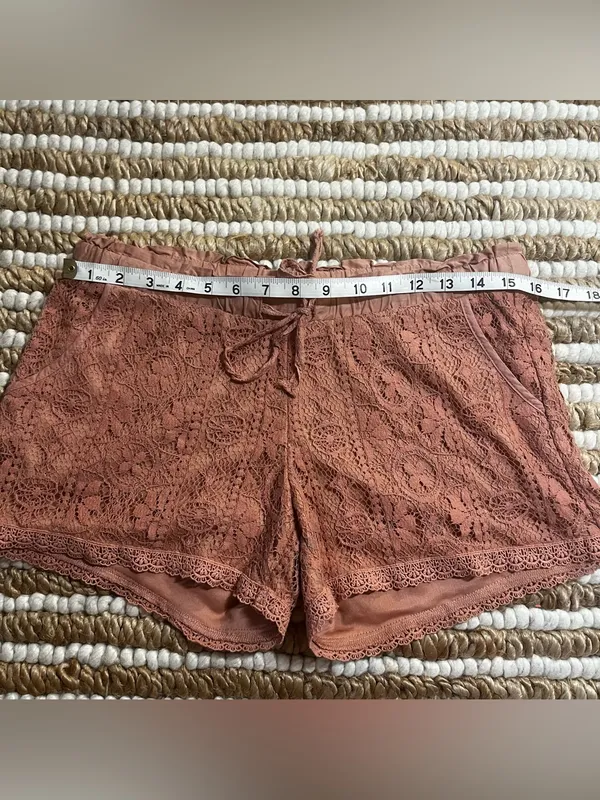 Lace Drawstring Shorts in Taracotta - Image 4