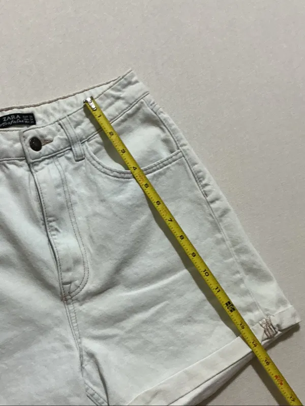 Zara Off-White High-Waist Rolled Denim Shorts light blue - Image 6