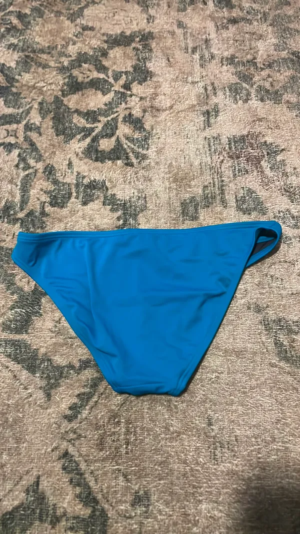 Victoria's Secret Bikini Bottoms - Image 4
