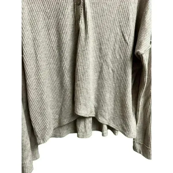 Pink Lily Beige Oversized Pullover Top Medium - Image 5