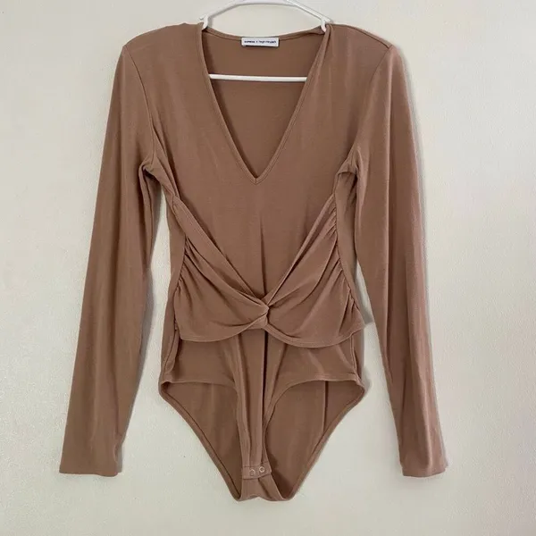 Express x Negin Mirsalehi Twist Front Bodysuit Nude Taupe Small - Image 2