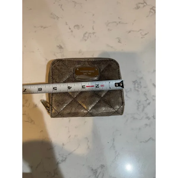 Michael Kors Hamilton Quilt zip-around wallet metallic pewter leather quilted - Image 11