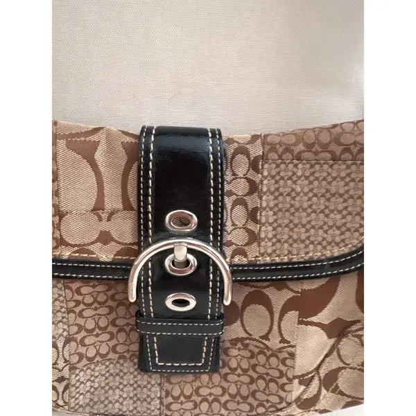 Vintage y2k Coach Soho Patchwork Hobo Bag Signature Jacquard Leather Trim Buckle - Image 3