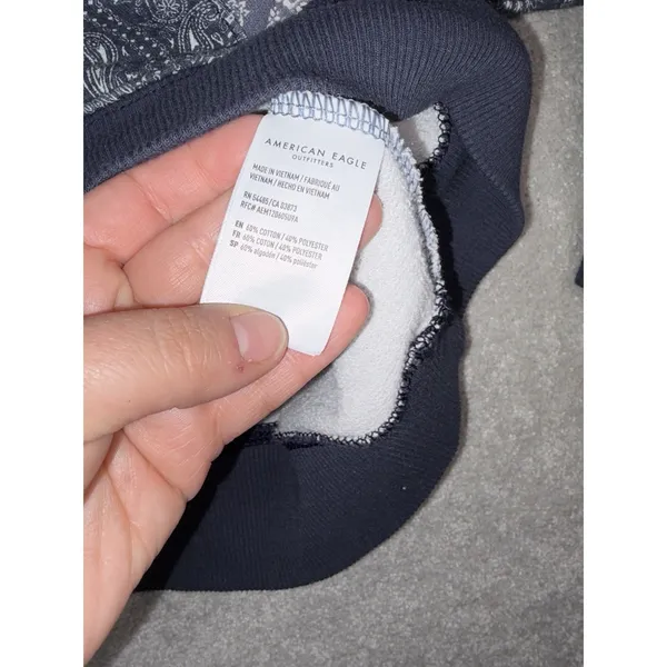 American Eagle Hoodie Women's L Blue Bandana Print Oversized Sweatshirt Pullover - Image 3