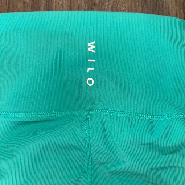 WILO‎ Teal Green Athletic Leggings Women's Size L Colorblock Side Stripe - Image 4