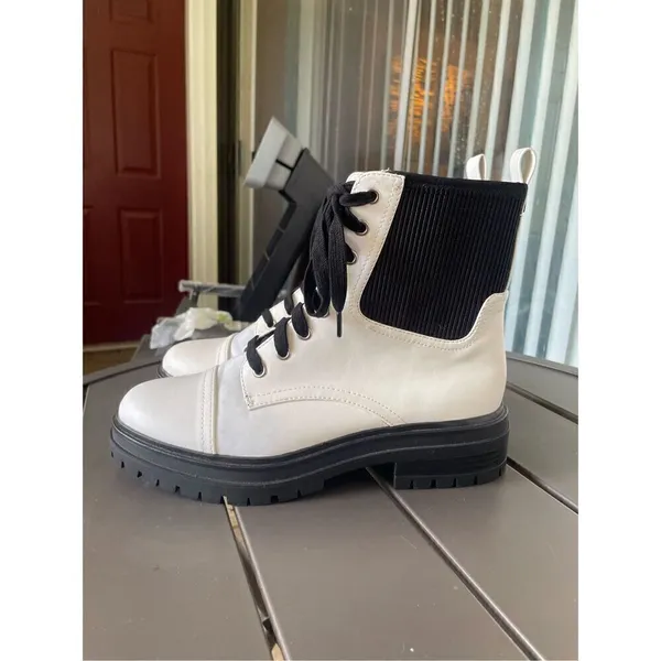 Circus by Sam Edelman Giovanny White / Black Combat Boot 9M Moto Boot/ Winter - Image 10