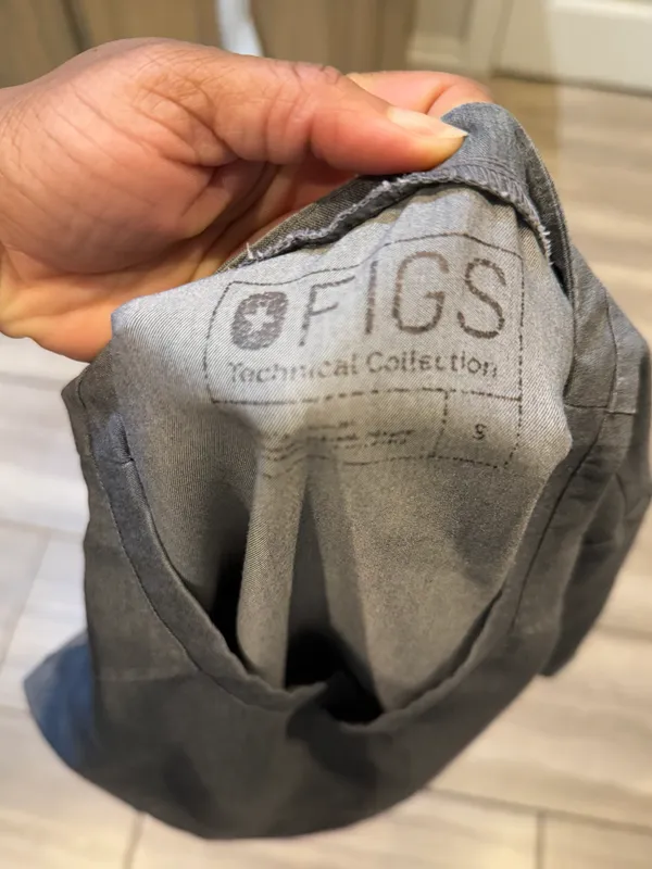 FIGS Rare sz S Scrub Top! No :( - Image 4