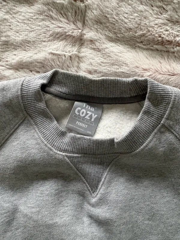 TNA Aritzia Fleece Tank Blue Cozy Perfect Cropped Muscle Sweater - Image 3