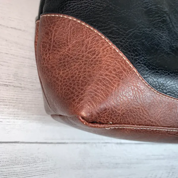Born concept faux leather shoulder bag black/brown - Image 6