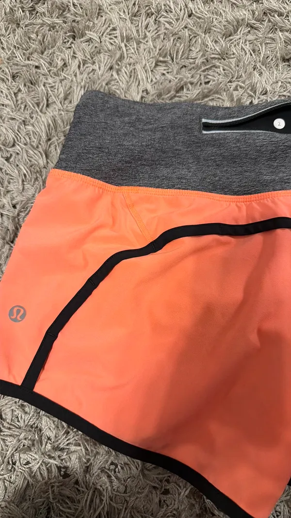 Lululemon Speed Up 4" - Image 6